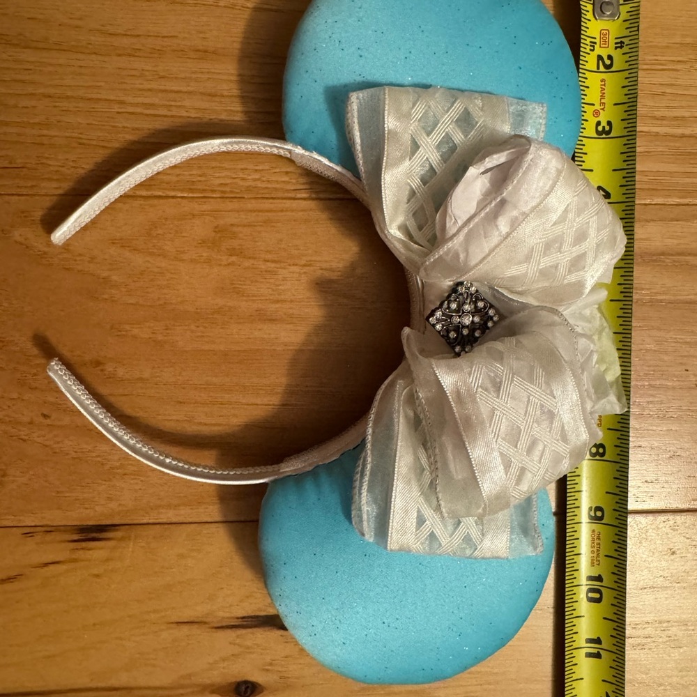 NEW! EPCOT France, Macaron inspired Mickey Ears - Picture 2 of 5